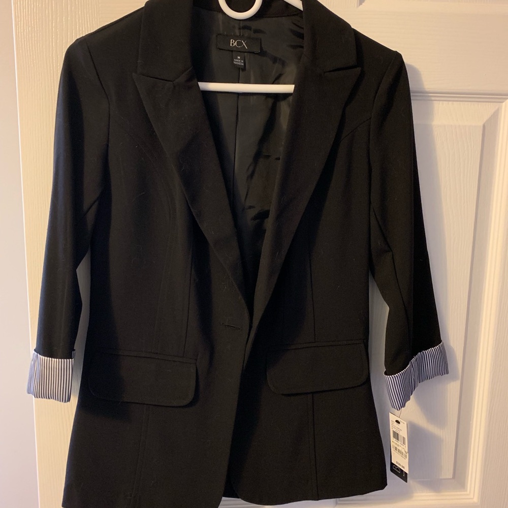 NWT black blazer